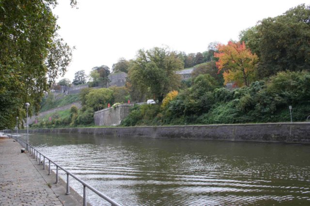 thesambrerivernamur2.jpg